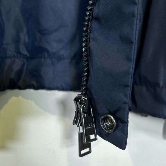 Hugo Boss “Chester” Dark Navy Windbreaker with Hide Away Hood, Size 42R - Picture 11 of 15